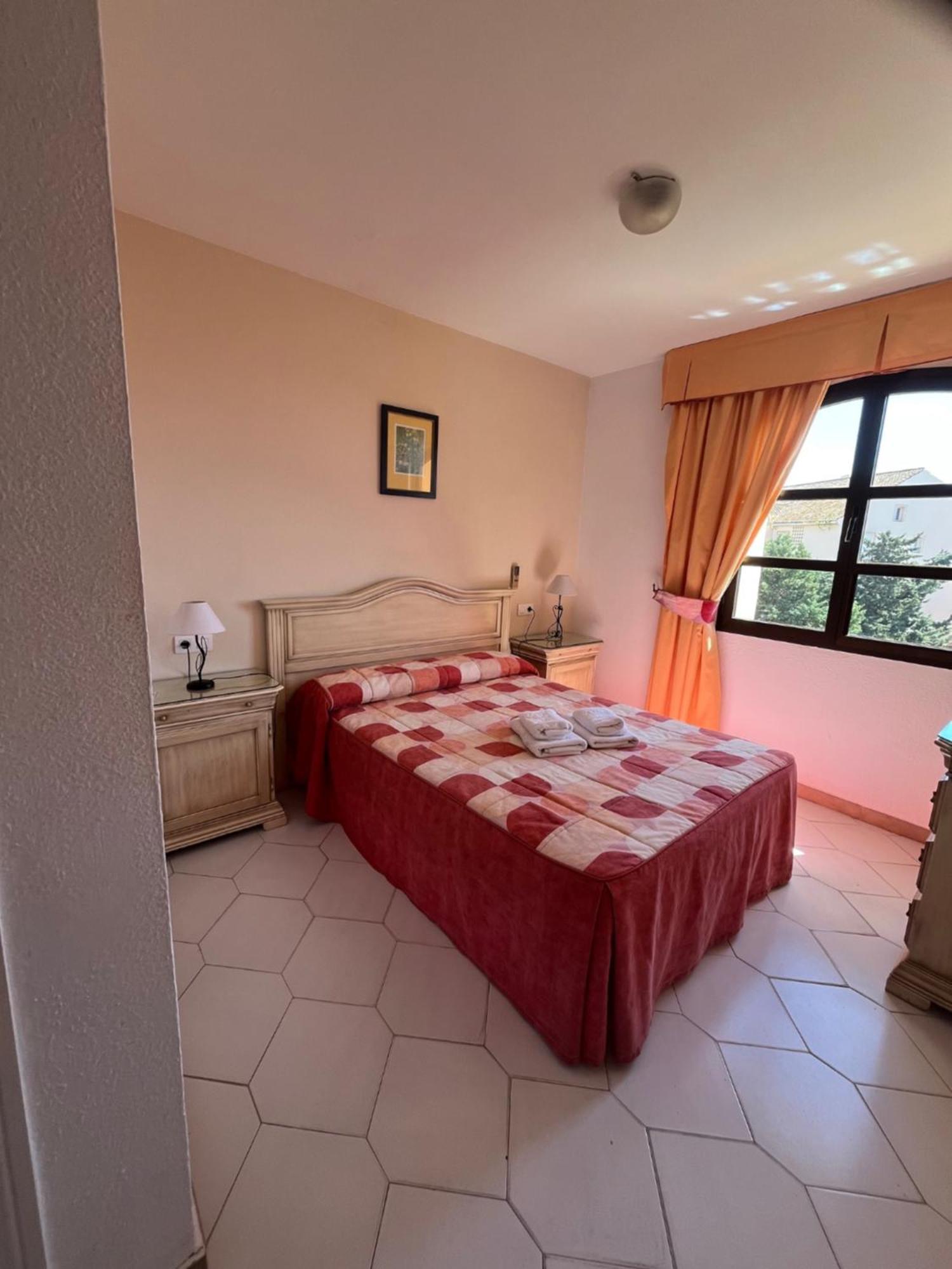 Apartamentos El Toro มาร์เบยา ภายนอก รูปภาพ